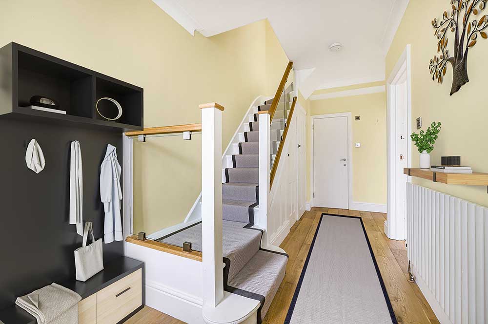 hallway mid colour design